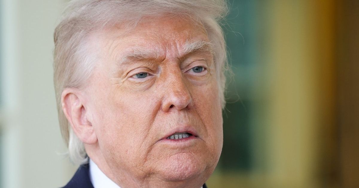 Donald Trump Lashes Out at 'Sleazebag' Joe Kent & Tucker Carlson