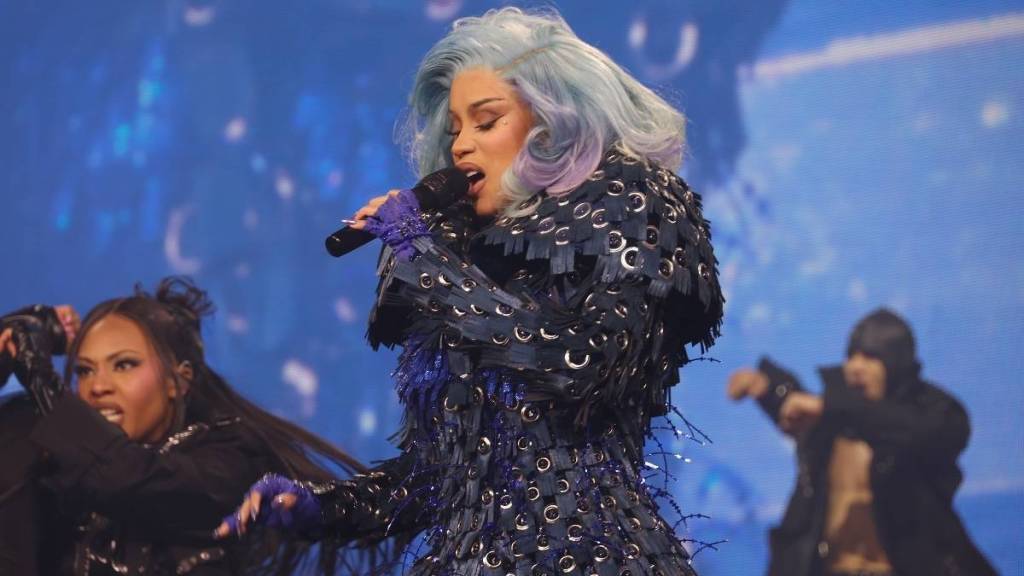 Cardi B’s Maximilian Gedra Skirt Boasts Not 1 but 2 Dangerously High Slits