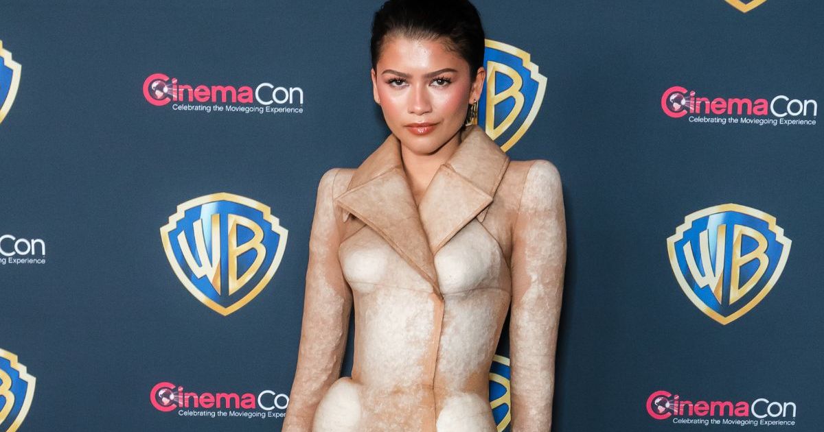 Zendaya's Sheer Dress for 'Dune' Creates a Stunning Optical Illusion