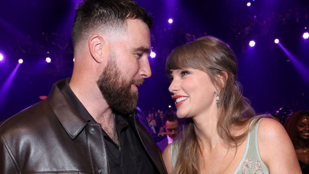 Travis Kelce & Taylor Swift Have Special Gift Request From Guests
