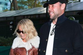 Sydney Sweeney Spotted Sitting on Scooter Braun's Shoulder at Stagecoach