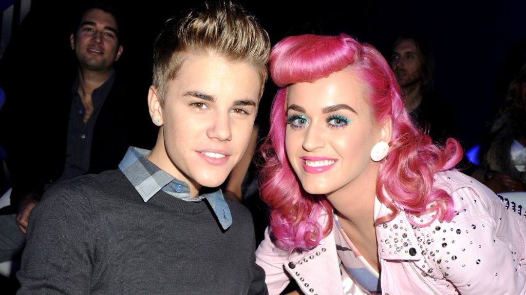Katy Perry Jokes About Justin Bieber’s YouTube in Viral Coachella Video