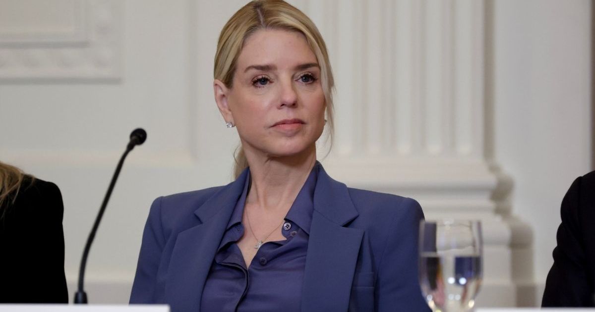 Donald Trump Might Fire Pam Bondi - Sources