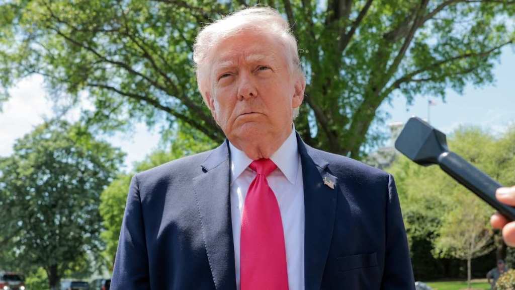 Donald Trump's Iran War Raises Insider Trading Suspicion