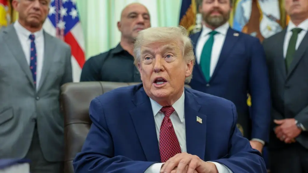 White House Faces Backlash For New Donald Trump UFC-Related Post