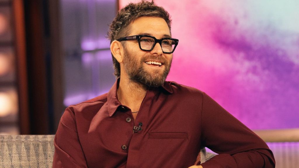 The Boys’ Antony Starr Says the Homelander Memes Should Be ‘Worse'