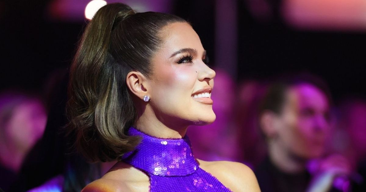 Khlo&eacute; Kardashian's Tights & Tiny Top Combo Goes All In for Fabletics