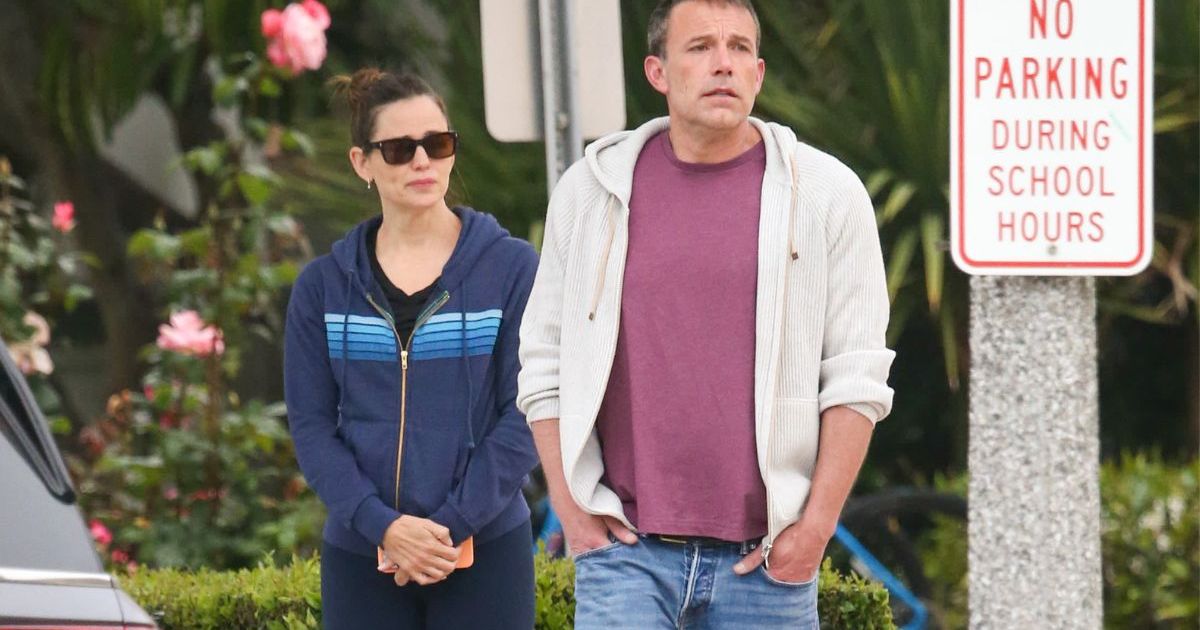 Ben Affleck Reunites With Ex-Wife on Easter Weekend