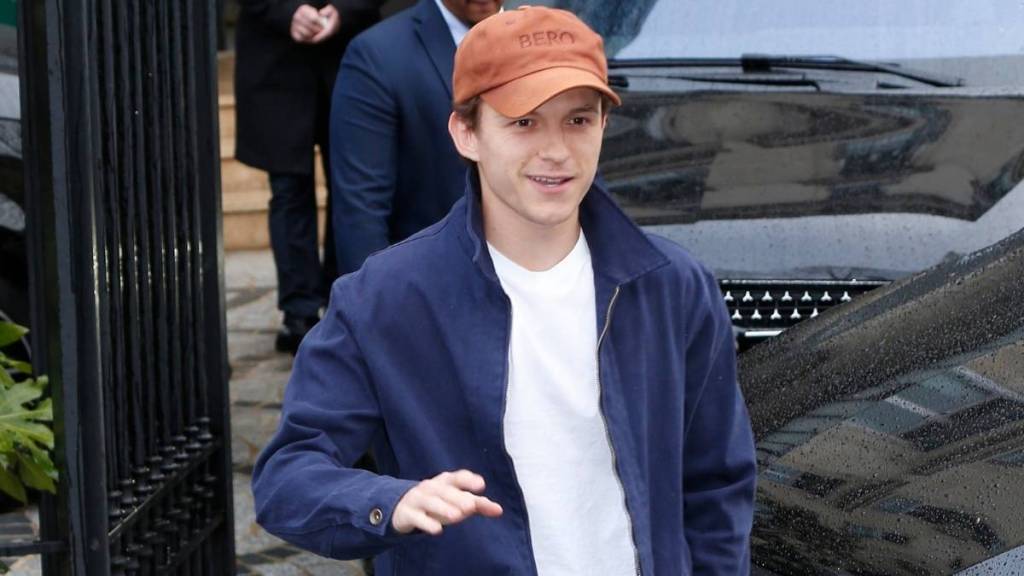 Tom Holland Was 'Present' at Euphoria S3 Premiere but There’s a Catch
