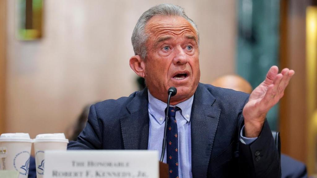 RFK Jr. & AOC's Intense Exchange Photo Goes Viral