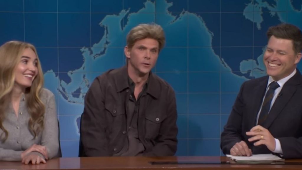 Colin Jost Reacts to Wife Scarlett Johansson’s Tattoo on SNL Co-Star’s Chest