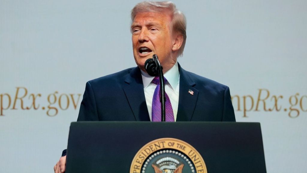 Donald Trump's Assistant Faces Backlash for Ballroom Breakfast Photo