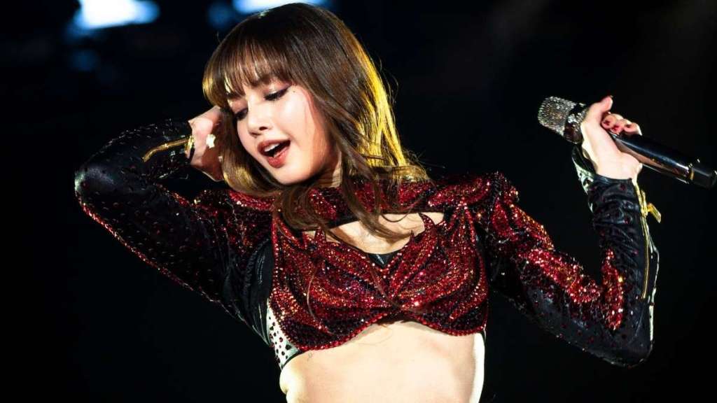 Blackpink’s Lisa’s Latex Microshorts Are a Little Too Bold for ‘Goals'