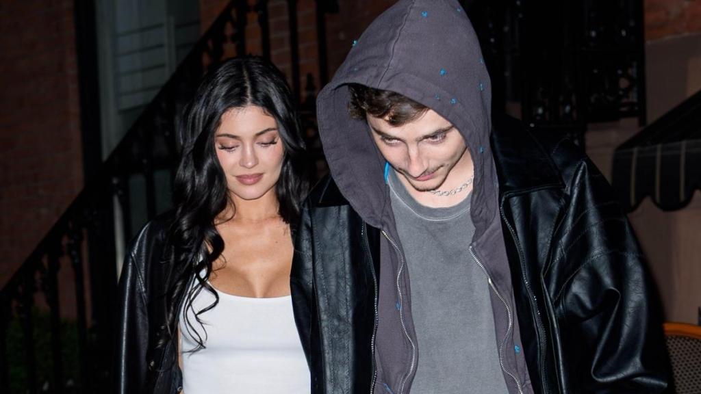 Kylie Jenner & Timothee Chalamet Enjoy Broadway Date in NYC