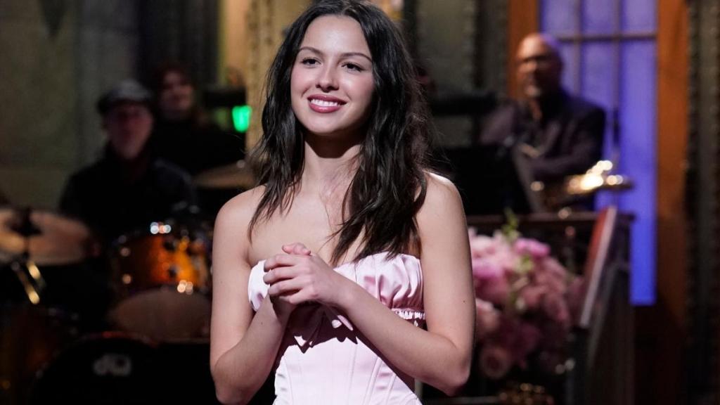 Olivia Rodrigo’s Bold Micro Minidress Is Actually a GENERATION78 Top