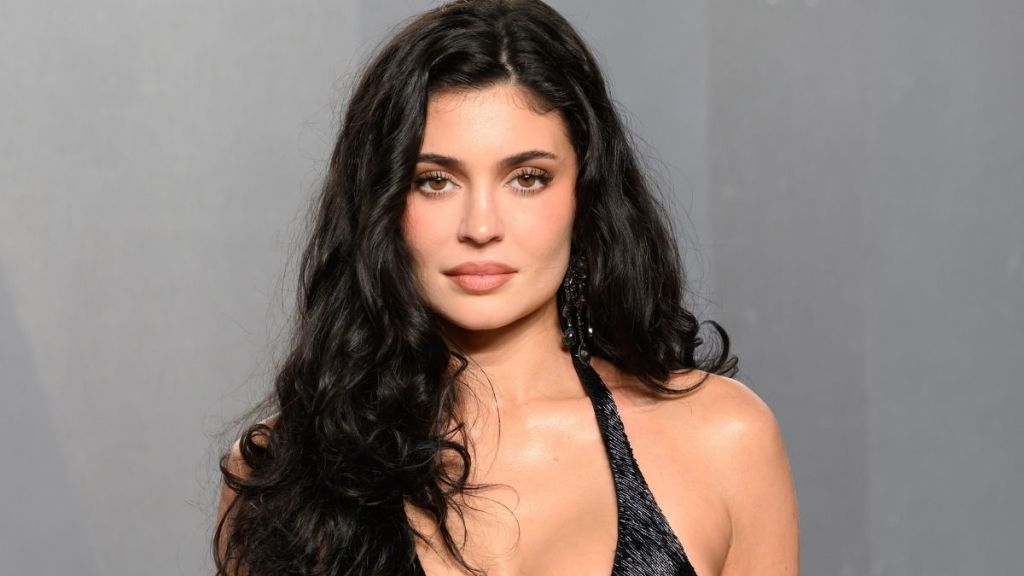 Kylie Jenner Keeps It Casual in a Plunging Top & The Row Sandals