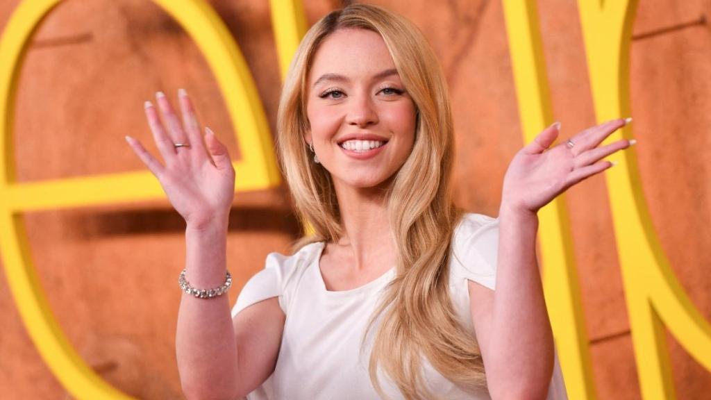 Sydney Sweeney's NSFW Euphoria Scene Has Fans Shook