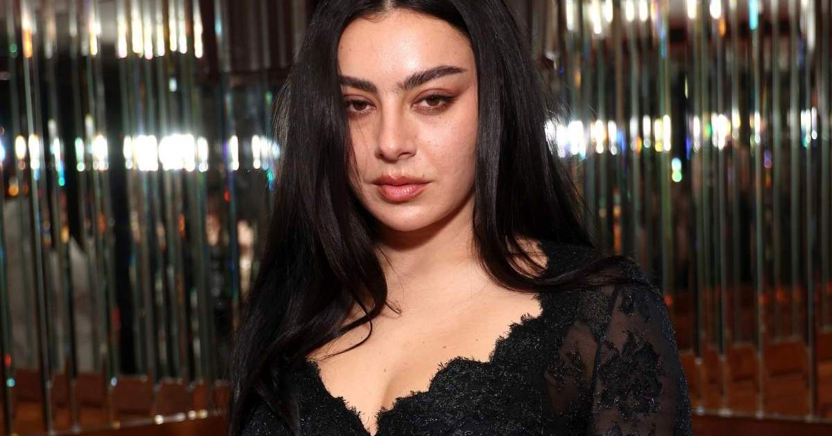 Charli XCX Goes Topless Under Blazer That’s Barely Holding&hellip;