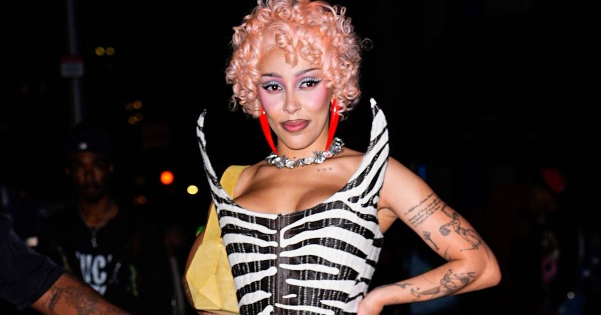 Doja Cat’s Daring Cone Bra Look Will Make You Look Twice