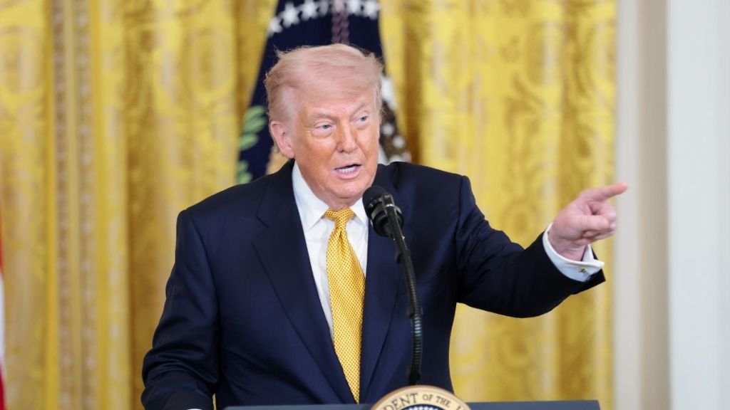 Donald Trump Slammed by Local Bishop as Marco Rubio Meets Pope Leo