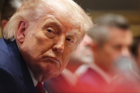 Donald Trump sleeping cabinet meeting
