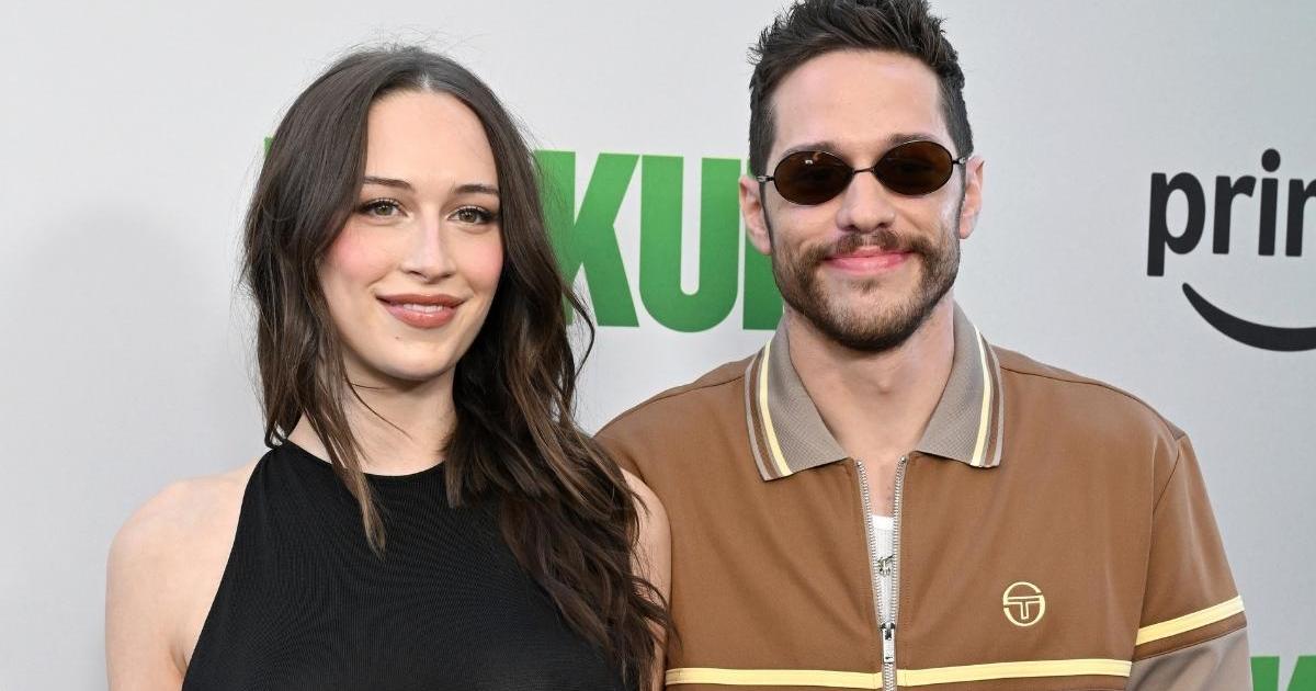 Pete Davidson & Elsie Hewitt Reportedly Spilt Months After…