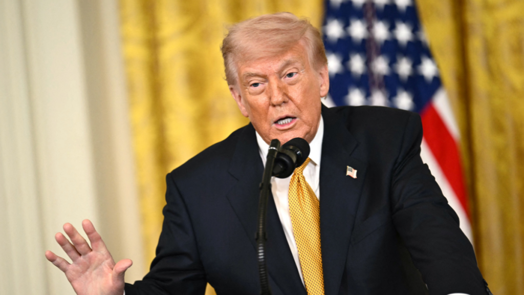 54% Democrats Think 8-Year Old Boy Could Beat Donald Trump in a Fight