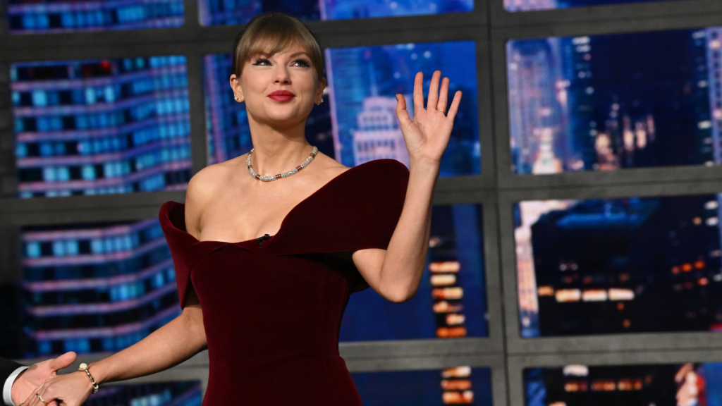 Taylor Swift’s Plunging Top Makes See-Through Fleur du Mal Skirt Too Bold