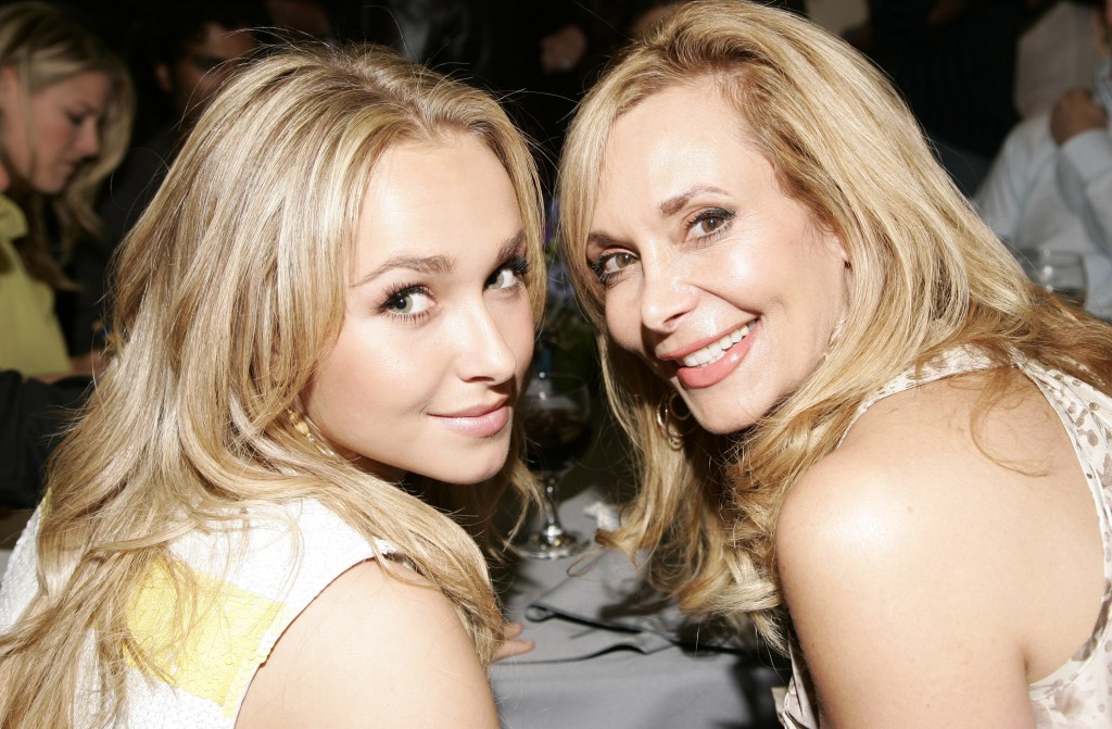 Hayden Panettiere and her mom