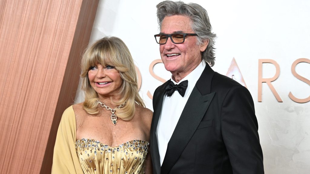 Goldie Hawn and Kurt Russell