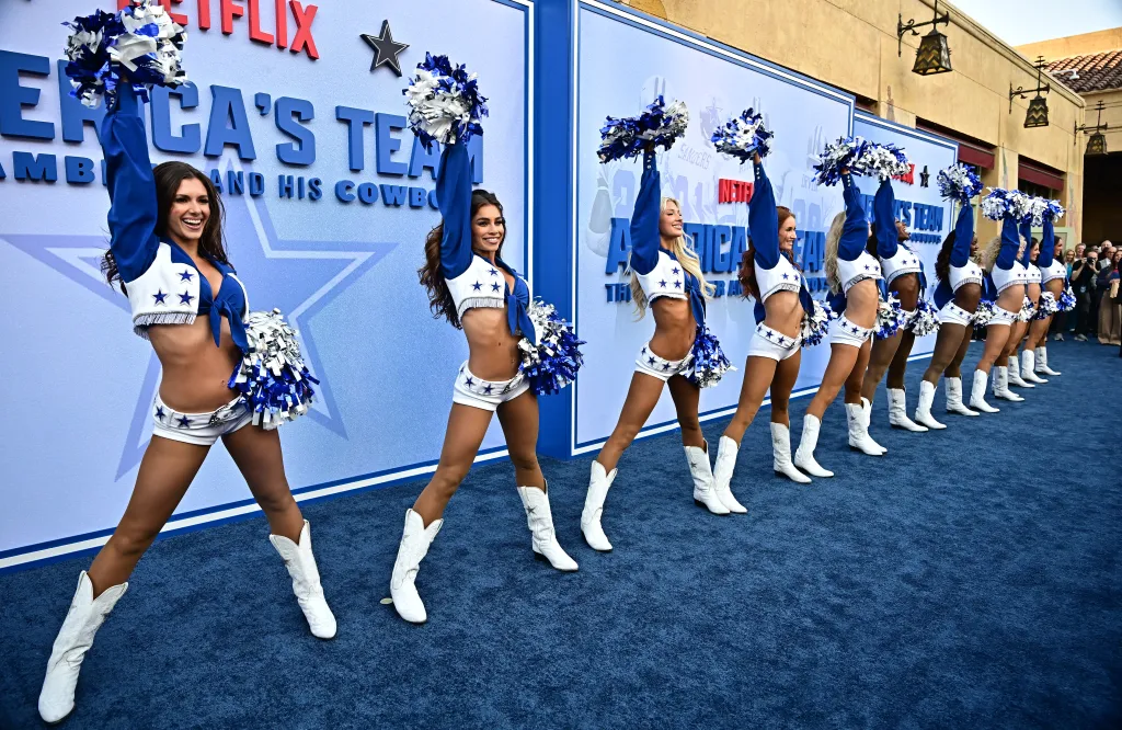 America's Sweethearts: Dallas Cowboys Cheerleaders Season 3
