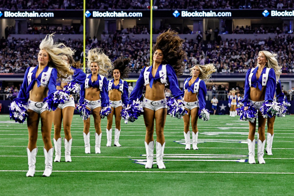 America's Sweethearts: Dallas Cowboys Cheerleaders Season 3