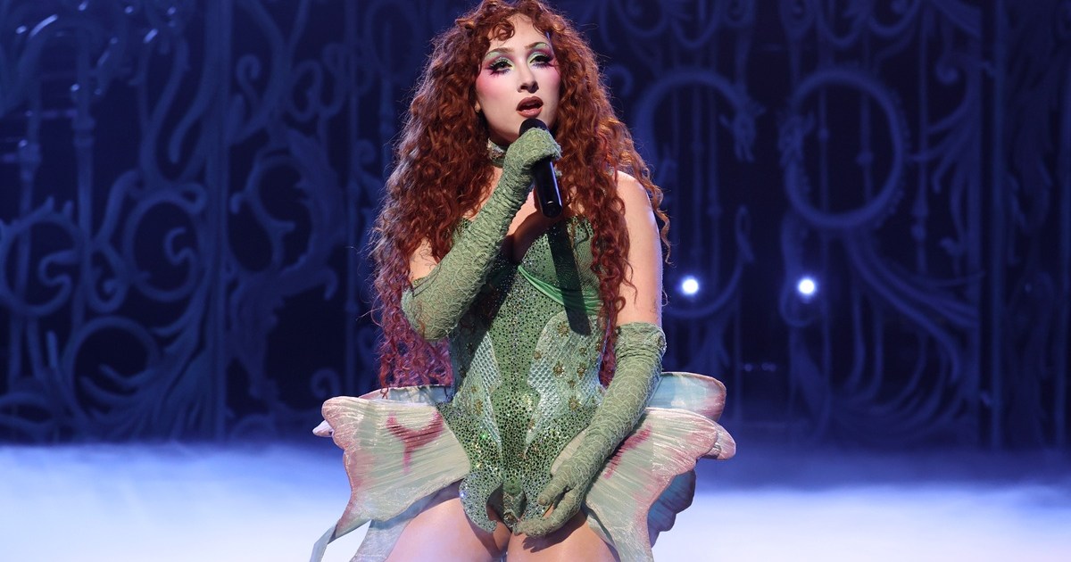 Chappell Roan Looks Like a Sexy Fairy in Shimmering&hellip;