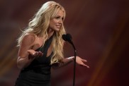 Britney Spears Inspired by Pet Store Snake; Shares ‘Spiritual Journey’ After DUI and Rehab Stay