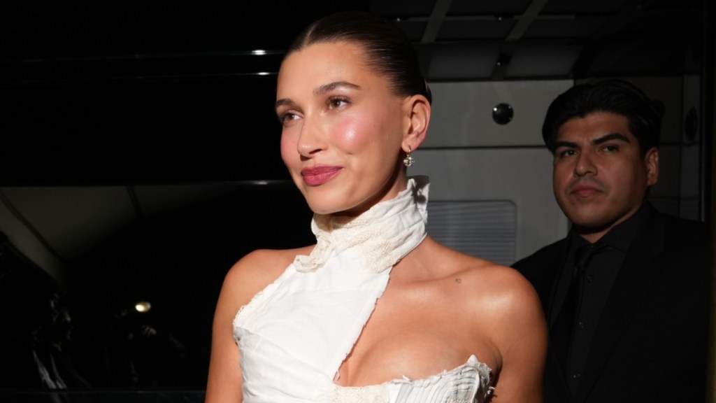 Hailey Bieber’s Short Mini Dress Has Her Legs Stealing All the Attention