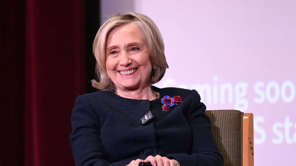 Hillary Clinton Mocks Trump’s $250 Bill: ‘Enough to Buy One Carton of Eggs’