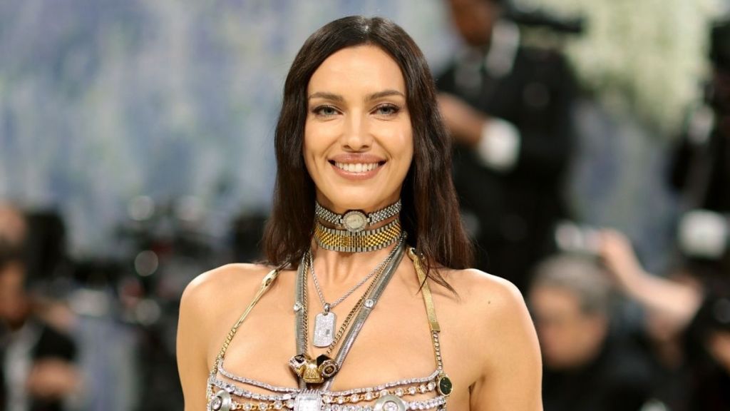 Irina Shayk Wears a Bra Top So Tiny, It’s Just See-Through Chains & Beads