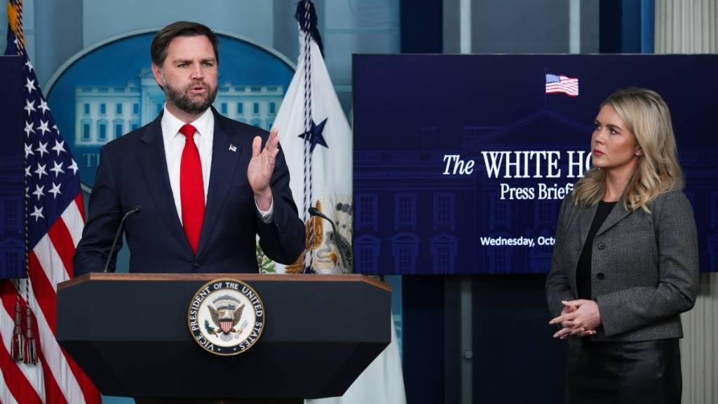 Karoline Leavitt Could Serve as Vice President, Thanks to JD Vance’s Deal