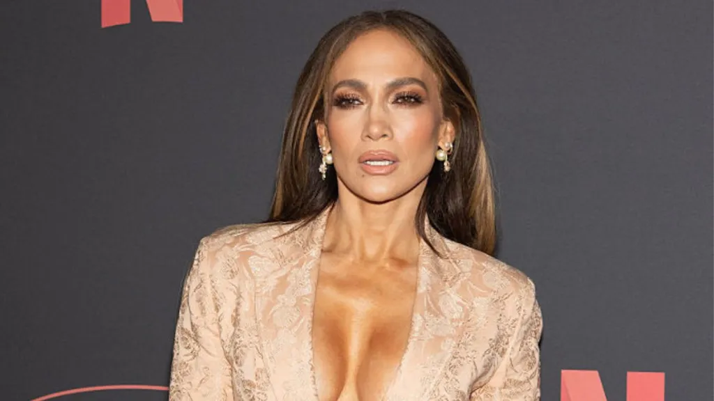 Jennifer Lopez's Plunging Dress Dips Dangerously Low & Is Held up by Strings
