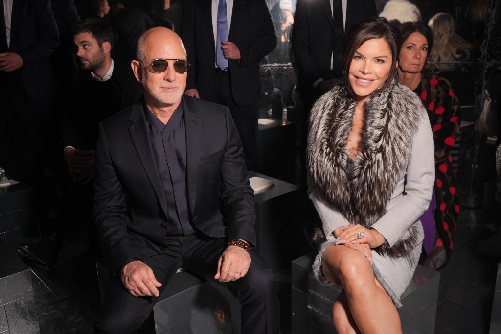 Jeff Bezos with current wife 