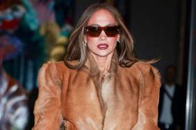 Jennifer Lopez's Staged Paparazzi Moment Was 'Intentional' — Source