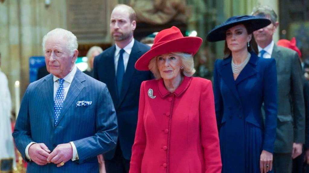 Queen Camilla Has Four-Word Warning for Kate Middleton — Insider