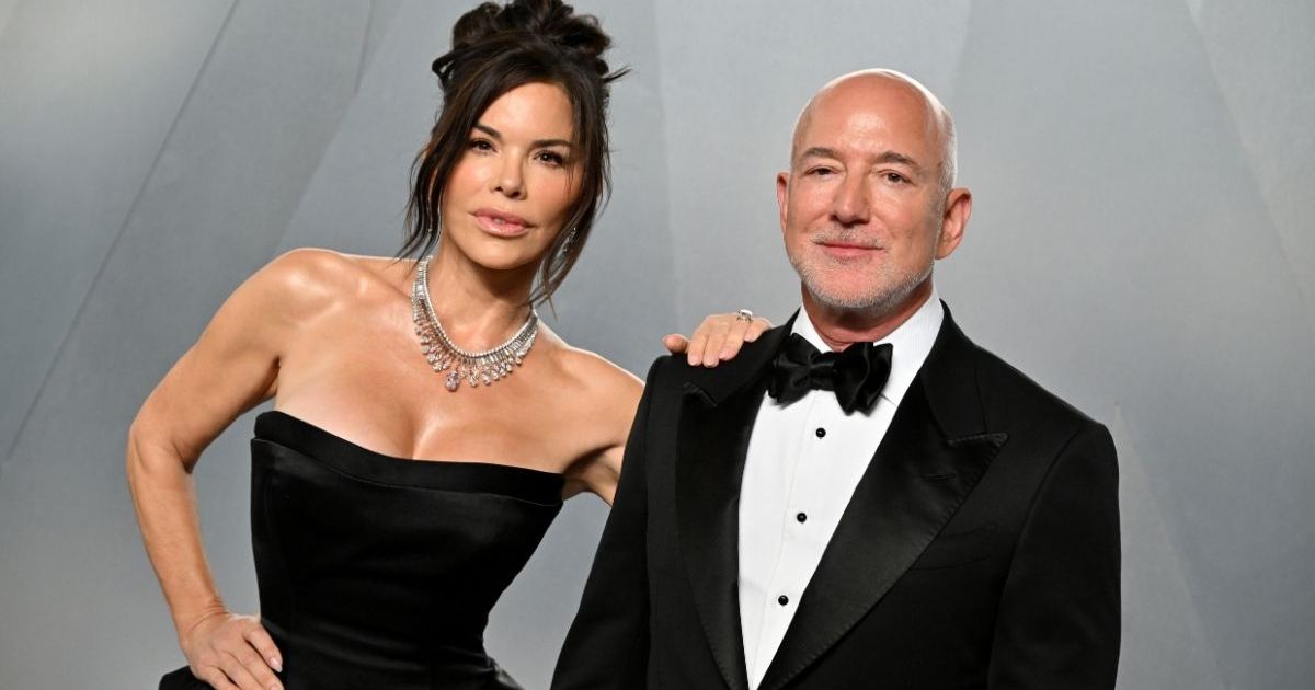 Jeff Bezos Is Having ‘Second Thoughts’ About Attending&hellip;