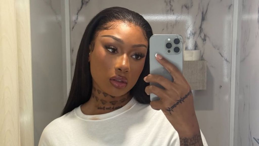 Megan Thee Stallion's Cleavage-Baring Looks Has Fans Saying 'Gagged'