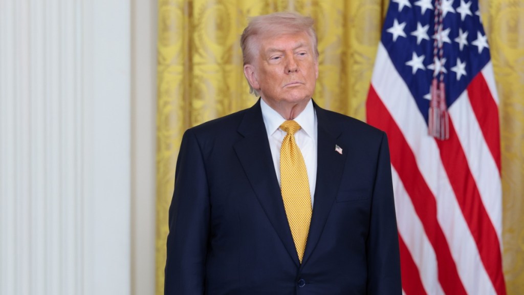 Donald Trump Faces Lawsuit Over Lincoln Memorial Reflecting Pool Changes
