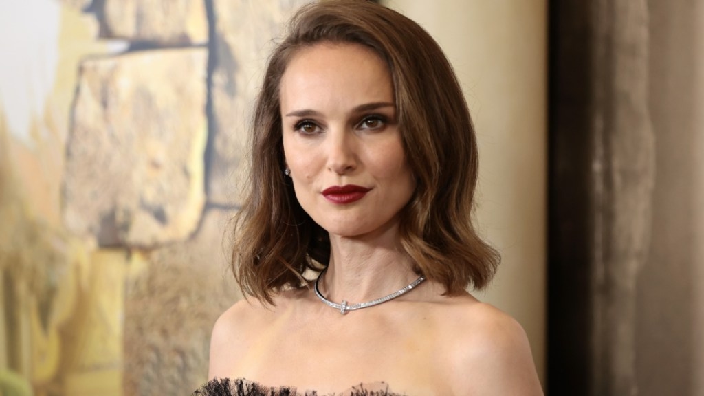 Natalie Portman Paris
