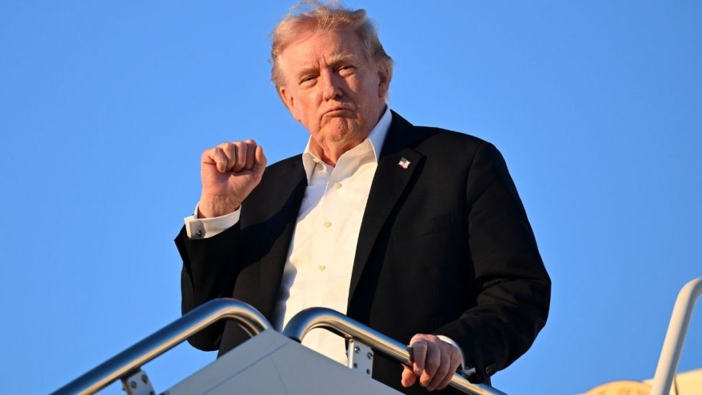 Oil Prices See Change After Donald Trump Pauses 'Project Freedom'