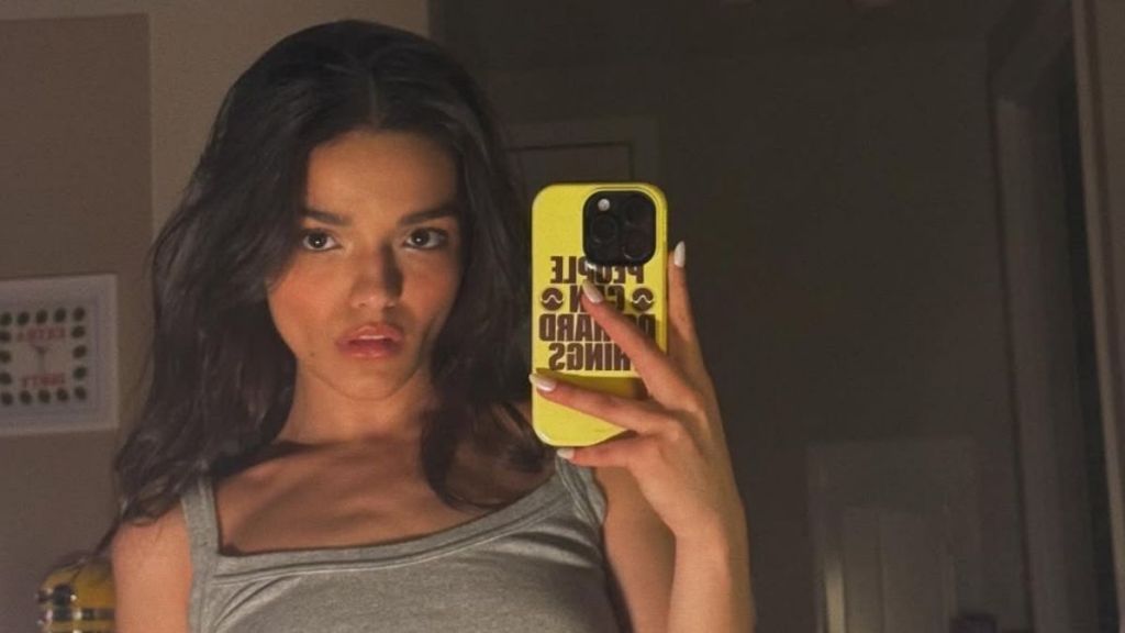 Rachel Zegler’s Super Tiny Bra-Top Reveals More Skin Than It Covers