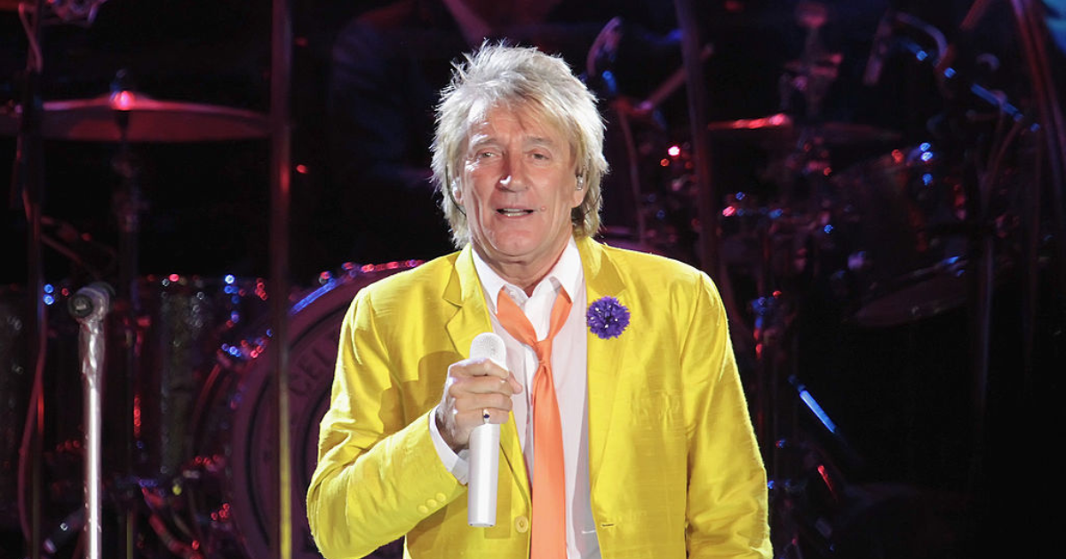 Rod Stewart Seemingly References Donald Trump as ‘Rat&hellip;