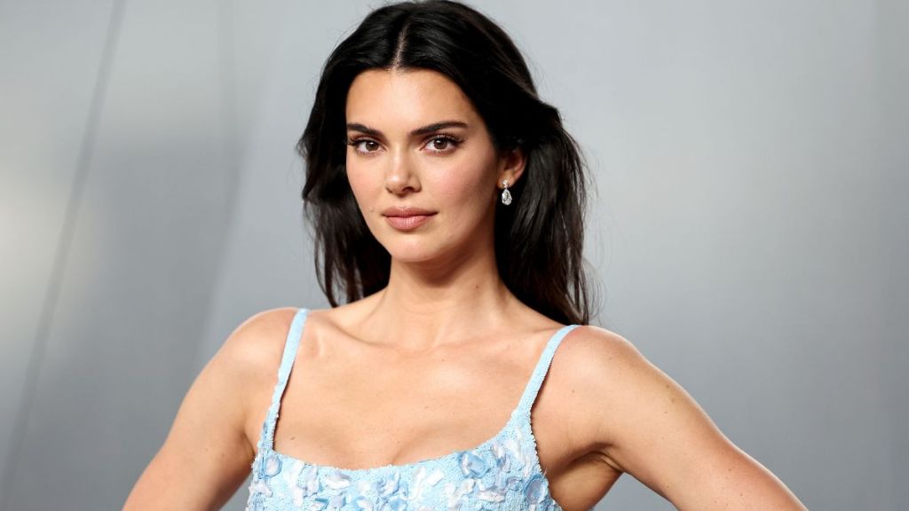 Kendall Jenner’s Crop Top Is So Short It Barely Hides Anything